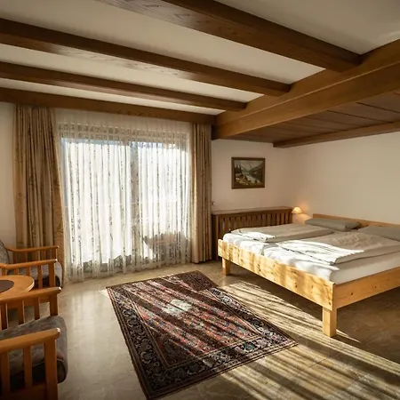 Birgit Pensión Telfes im Stubai