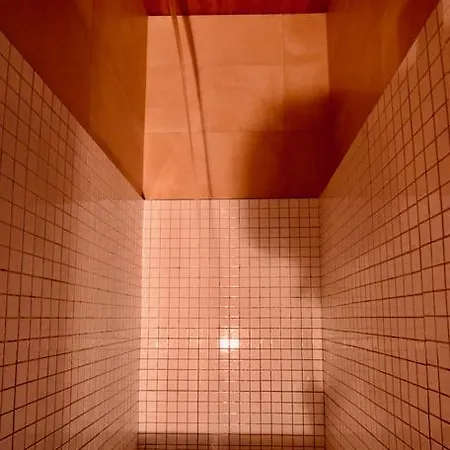 Birgit ゲストハウス 4*