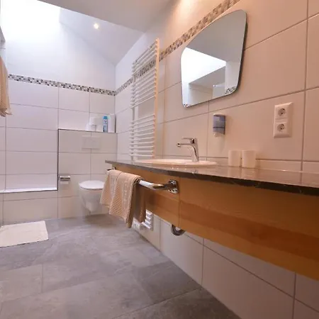 Konukevi Landhaus Birgit 4*